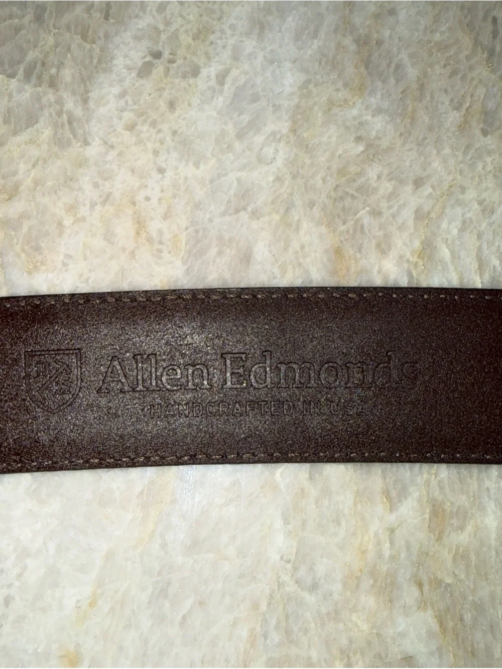 Allen Edmonds Manistee brogues Dress Belt Sz 38 - Picture 3 of 7